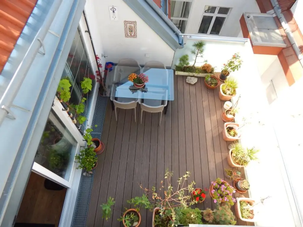 Wohntraum helle und ruhige Dachterrassenwohnung mit Fernsicht