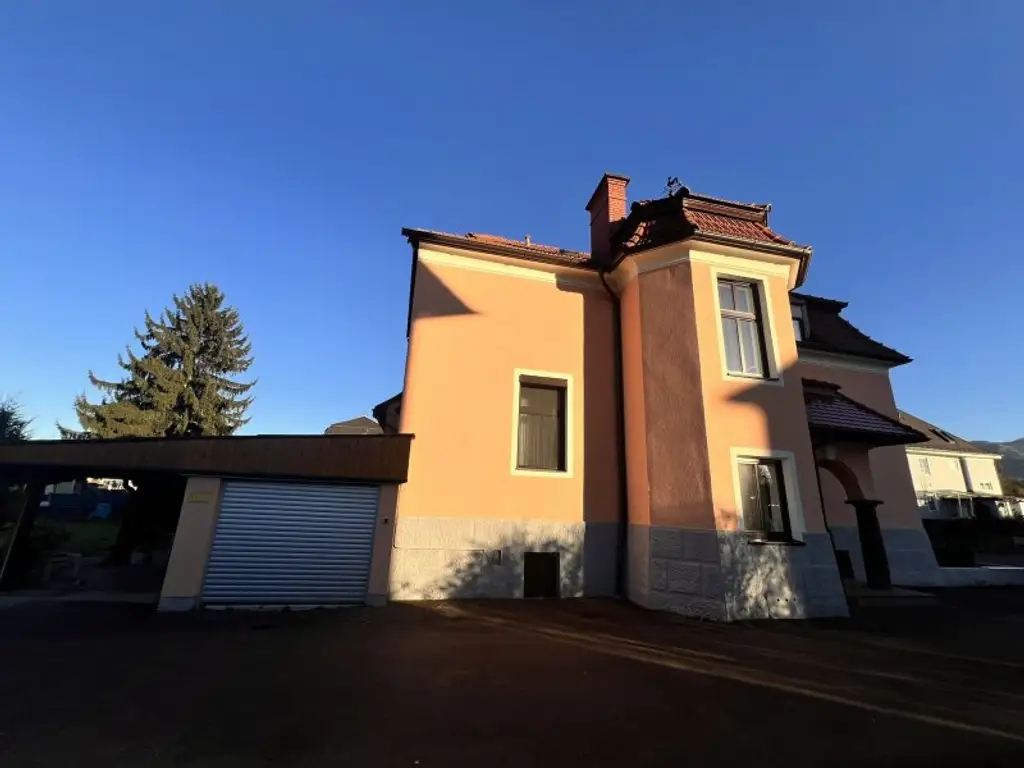 Ihr Zuhause mit Seele: Klassischer Altbau trifft modernes Wohlfühlambiente