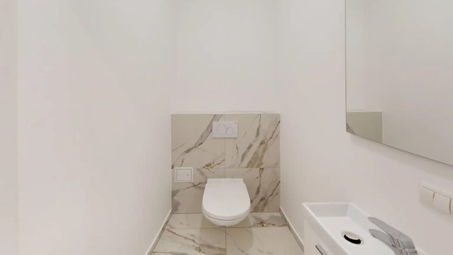 WC mit Handwaschbecken