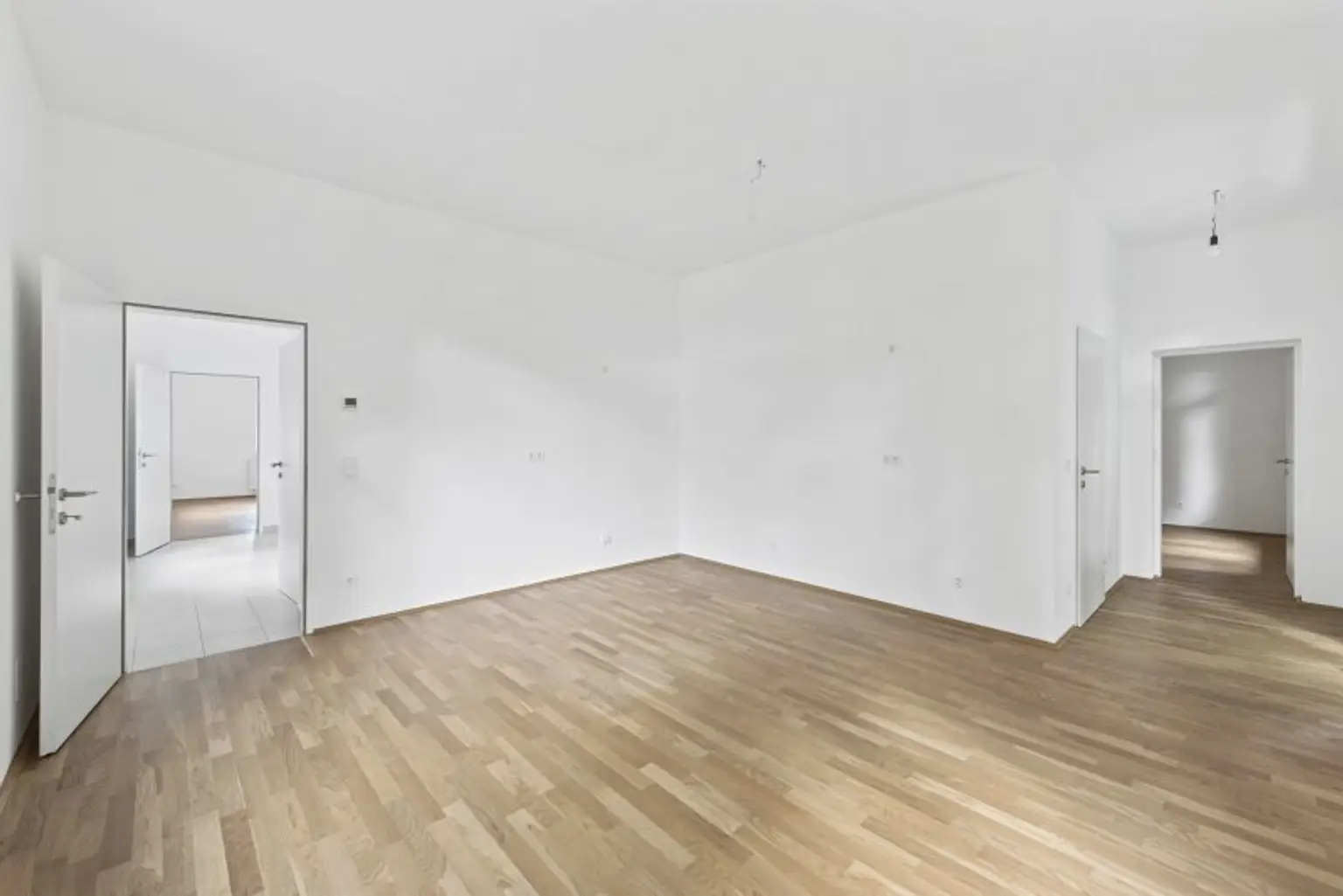 ***Großzügige 4-Zimmer-Wohnung mit 2 Balkonen in Top-Lage des 19. Bezirks – Nähe Kahlenberg***