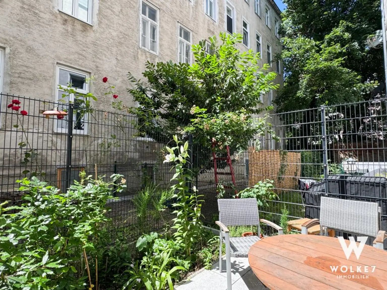Modernes Wohnen mit eigener Garten-Terrasse – top-sanierte 2-Zimmer-Wohnung in 1150 Wien I Nähe Westbahnhof / Mariahilferstraße