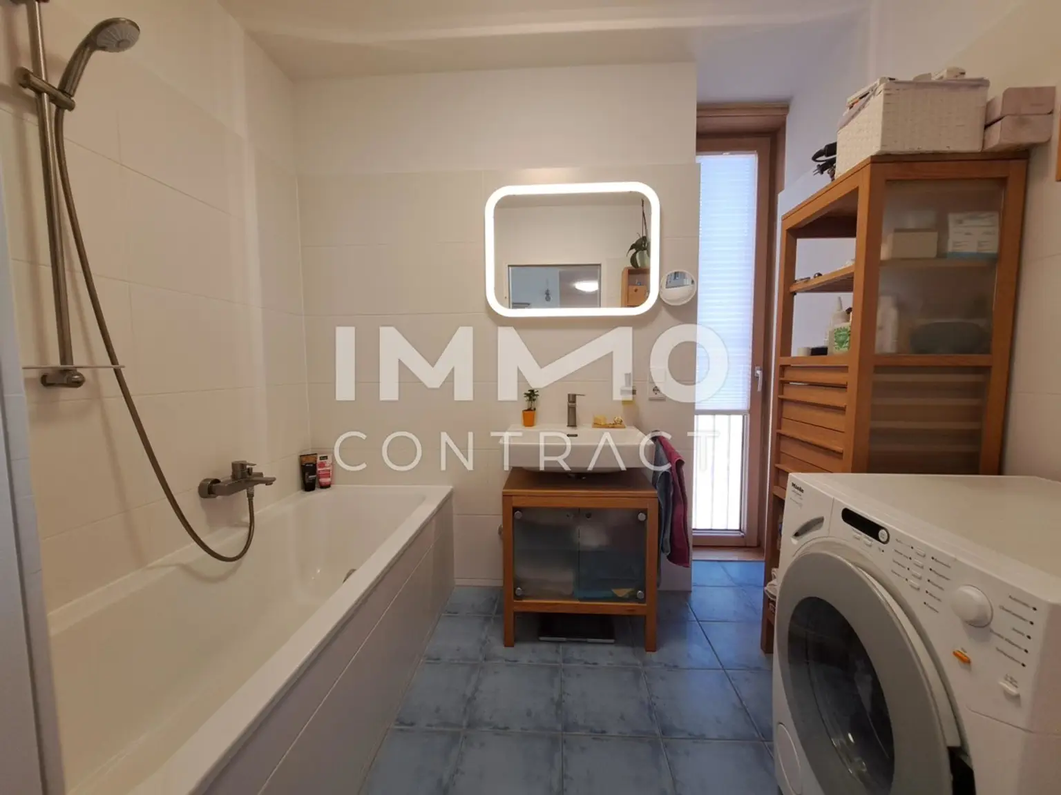 ++ Charmante 4 Zimmer Eigentumswohnung mit 2 Tiefgaragenplätze in der Solarcity in Linz ++