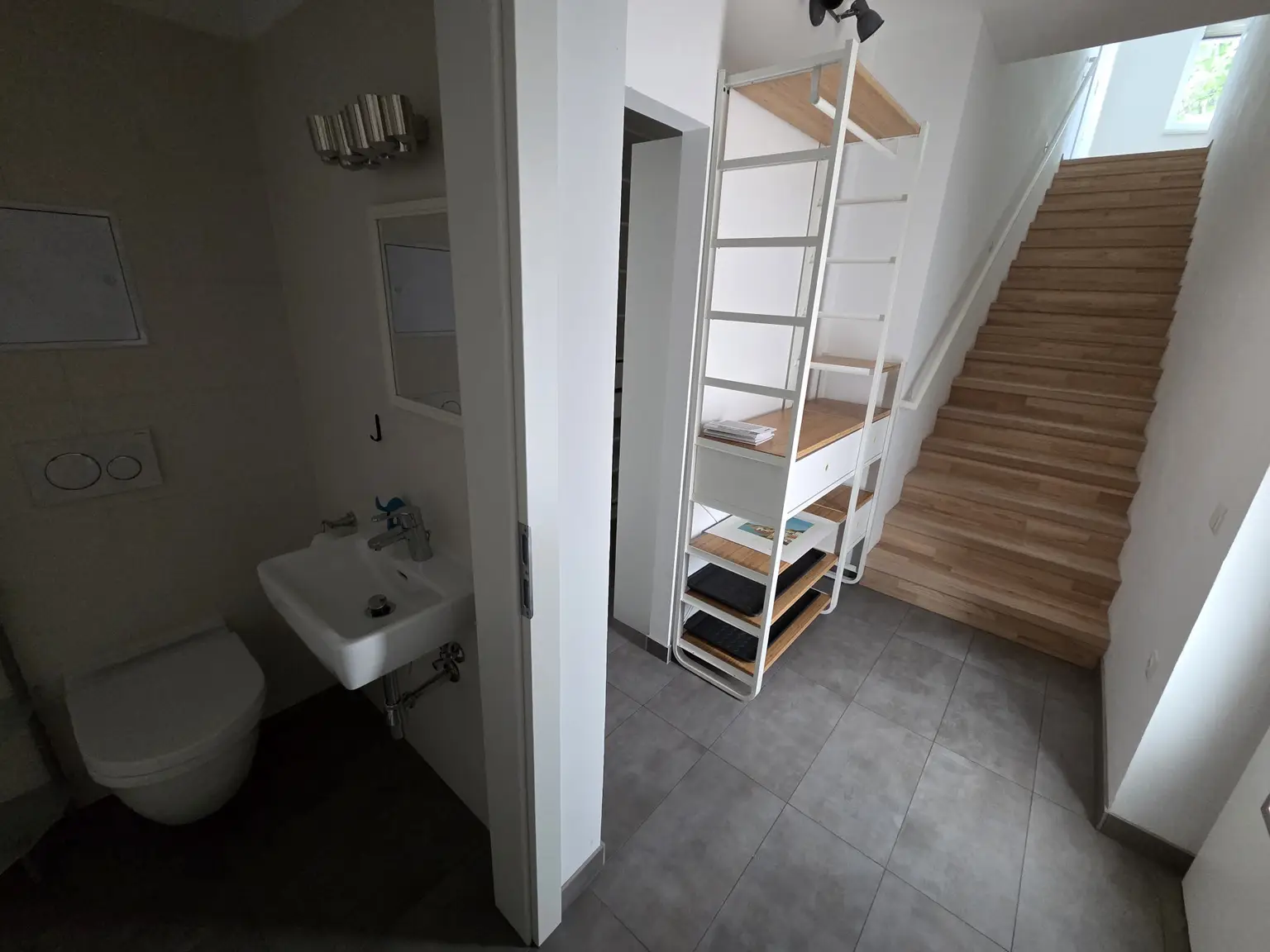 Eingangsbereich WC Garderobe