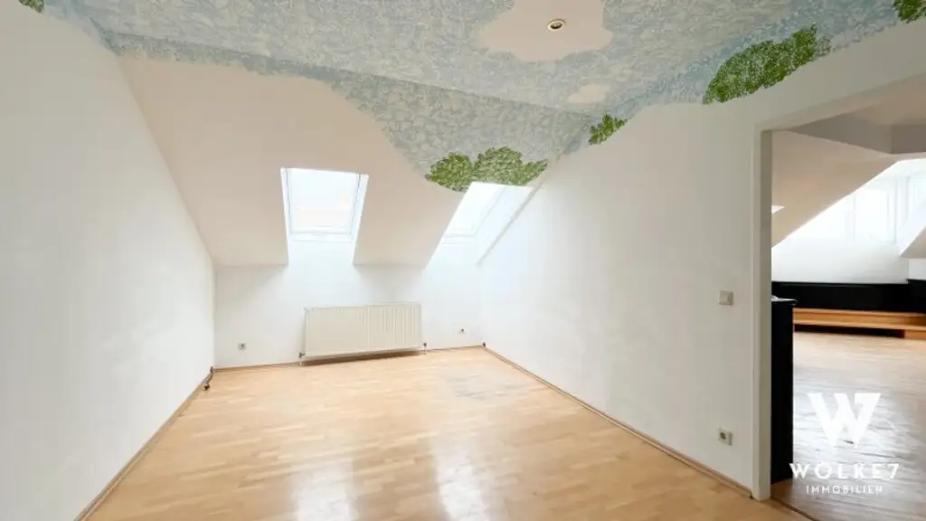 Exklusive Dachgeschoßwohnung mit ca. 86 m² und Blick über Wien I Nahe AKH