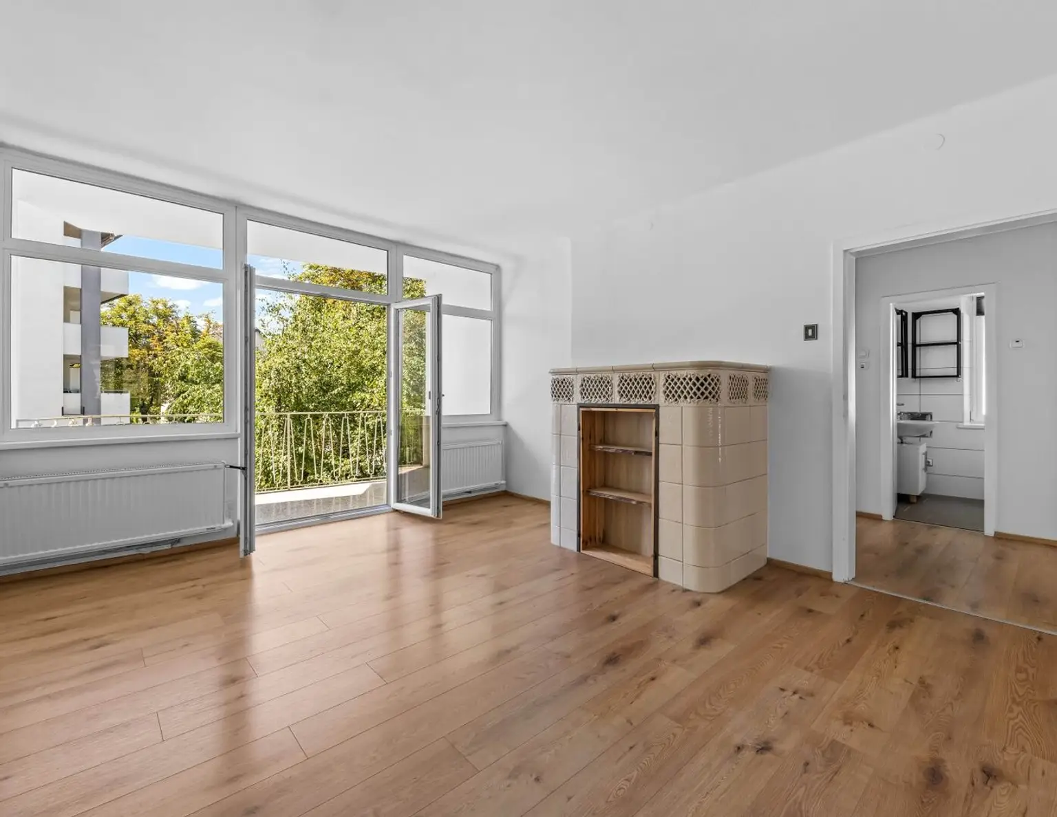 Lichtdurchflutete, geräumige 3-Zimmer-Wohnung beim Stadtpark - jetzt entdecken!
