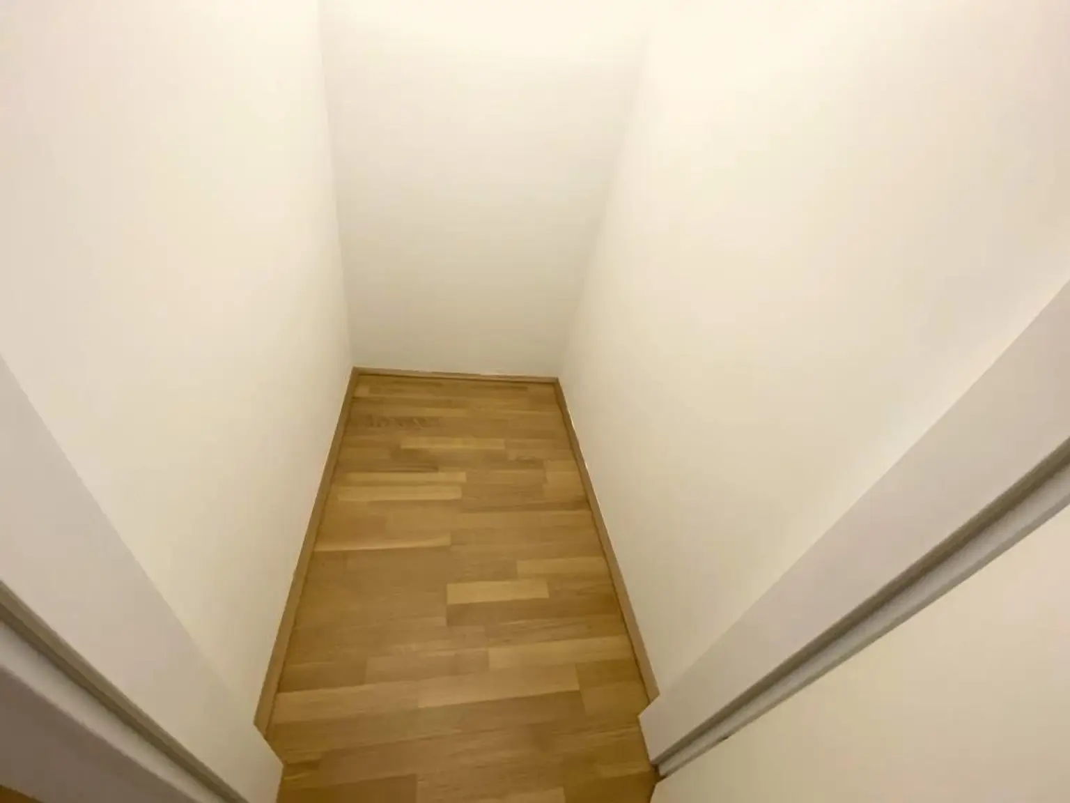 Viele gute Geschichten beginnen mit einem neuen Zuhause!