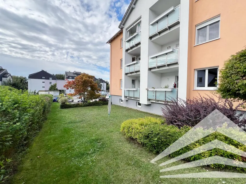 Gut aufgeteilte 3-Zimmer Wohnung mit Loggia - in nur 15 Minuten im Linzer Stadtzentrum!