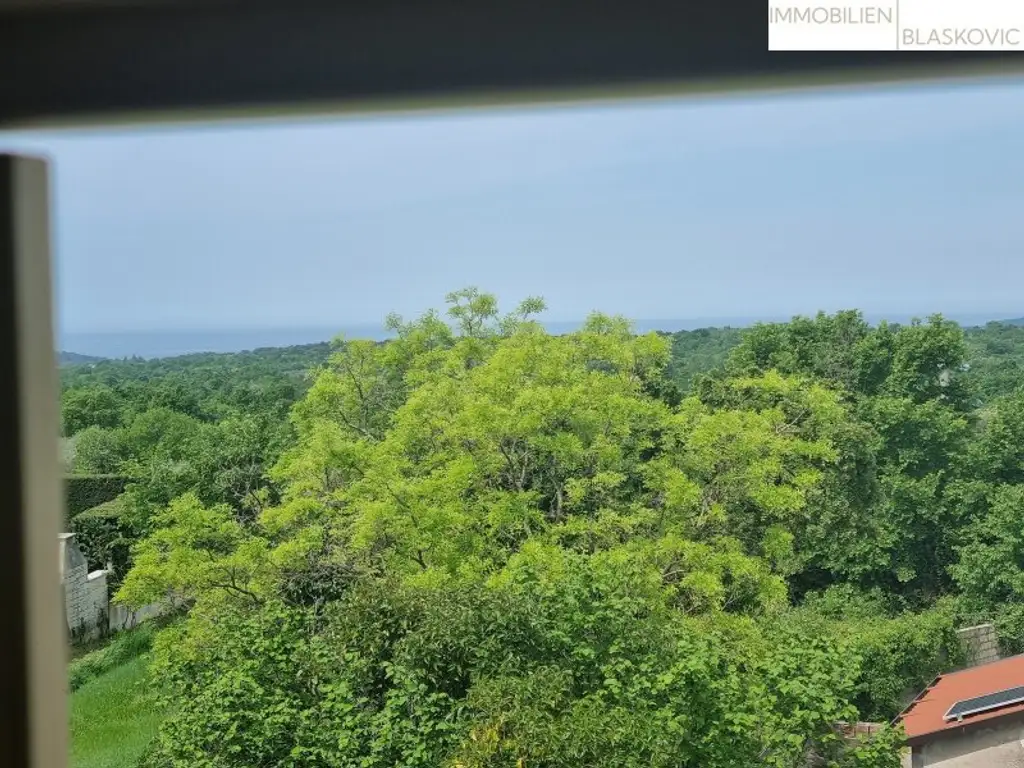 Juwel - Restauriertes Steinhaus mit Pool und Meerblick