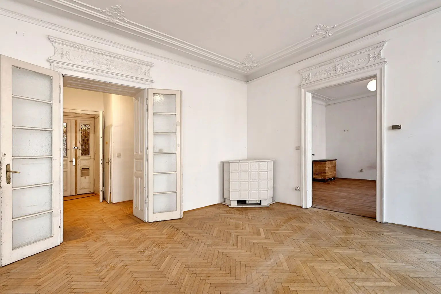 Altbaucharme mit großem Potenzial – 5-Zimmerwohnung im Herzen von Margareten