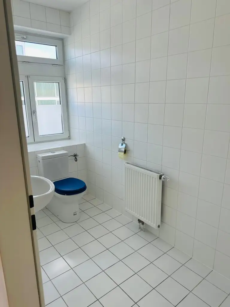 4-Zimmer-Wohnung mit Balkon