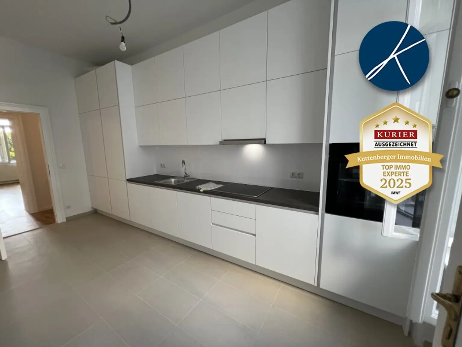 Nähe U4 Hietzing: ERSTBEZUG nach erstklassiger Generalsanierung! *Traumhafte Altbau-Wohnung mit 2 Balkonen*