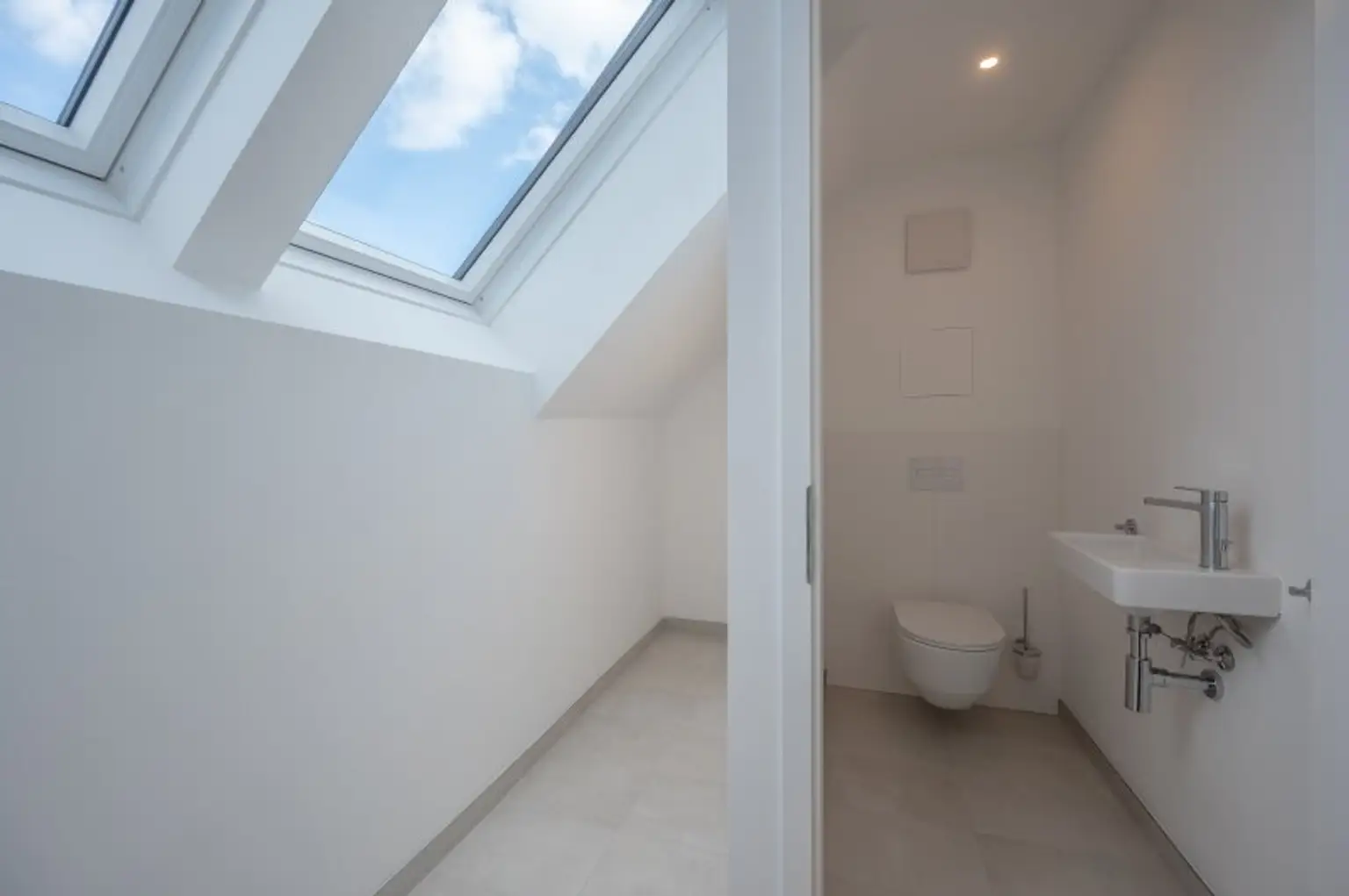 ++MOLLARD 50++ Outstanding 3-room apartment in a prime central location (1/28)