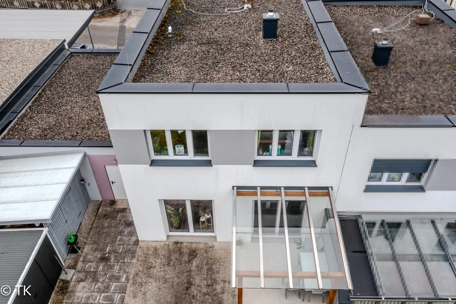 Doppelhaushälfte in Siedlungslage
