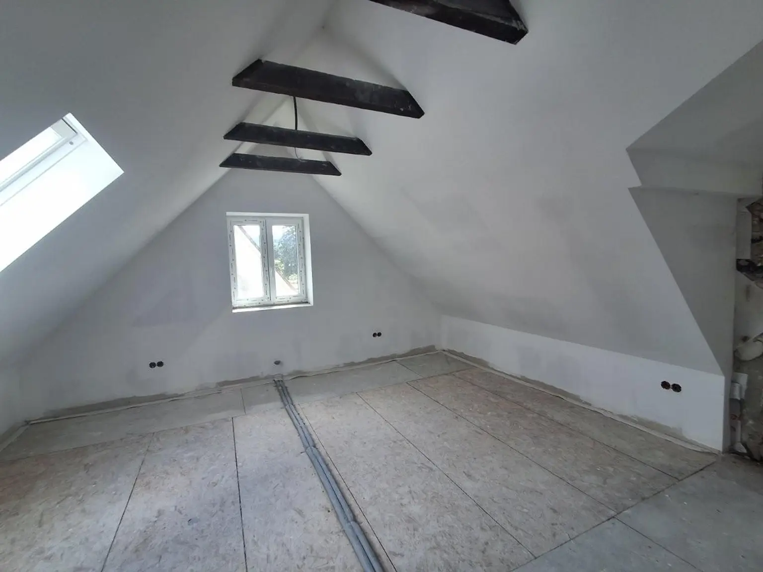 4 Schlafzimmer DG 3412 Wördern