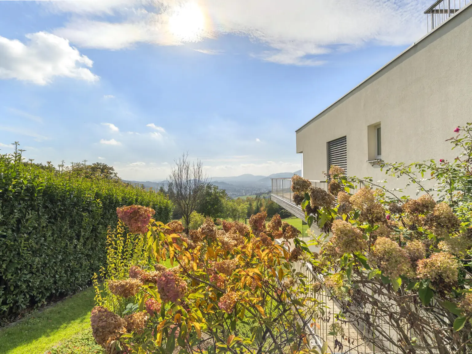 Graz Nord - Zösenberg - Charmante Villa mit traumhaften Stadtblick| Graz North - Zösenberg - Charming villa with fantastic city views