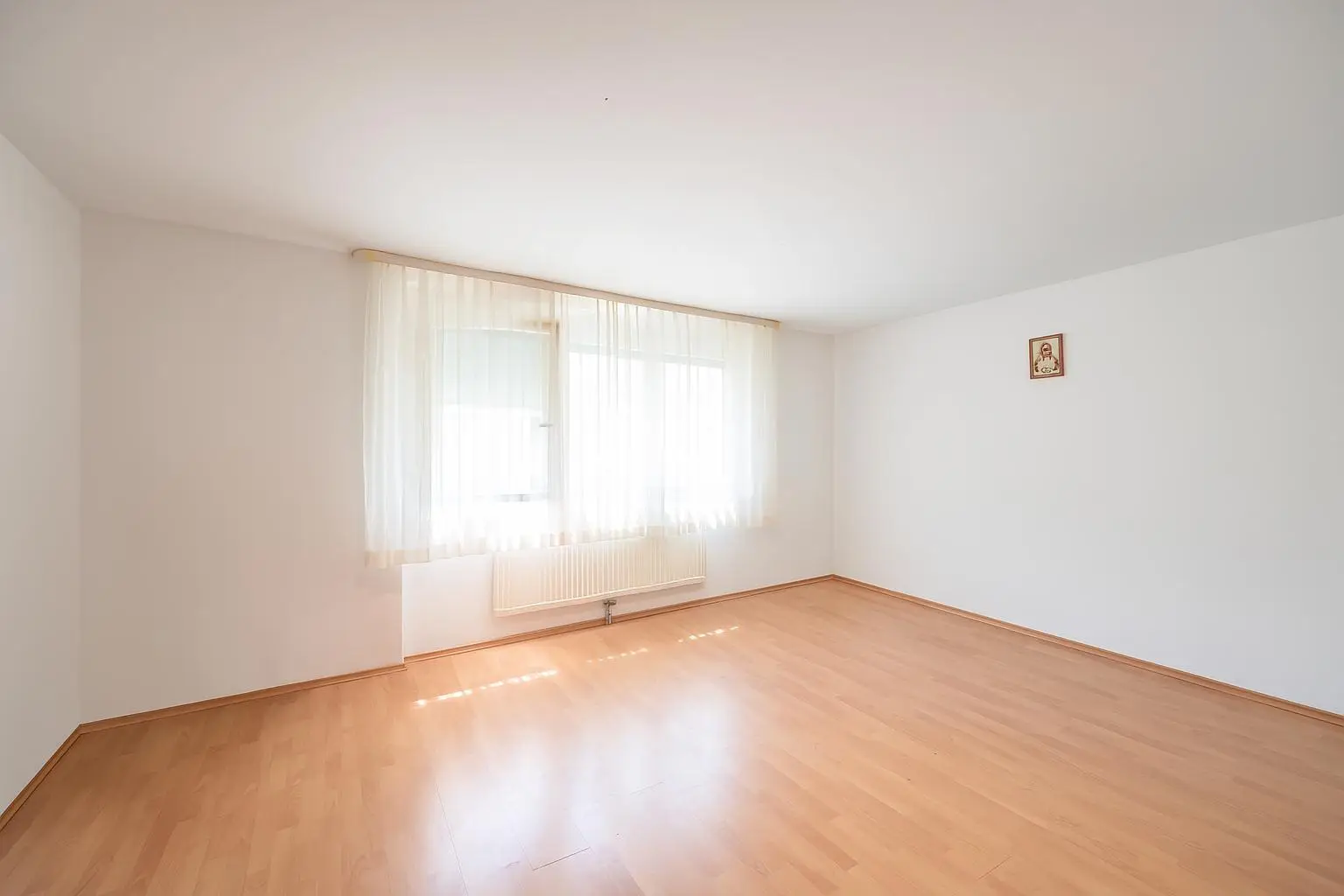 Starterwohnung: guter Grundriss, gute Verkehrsanbindung