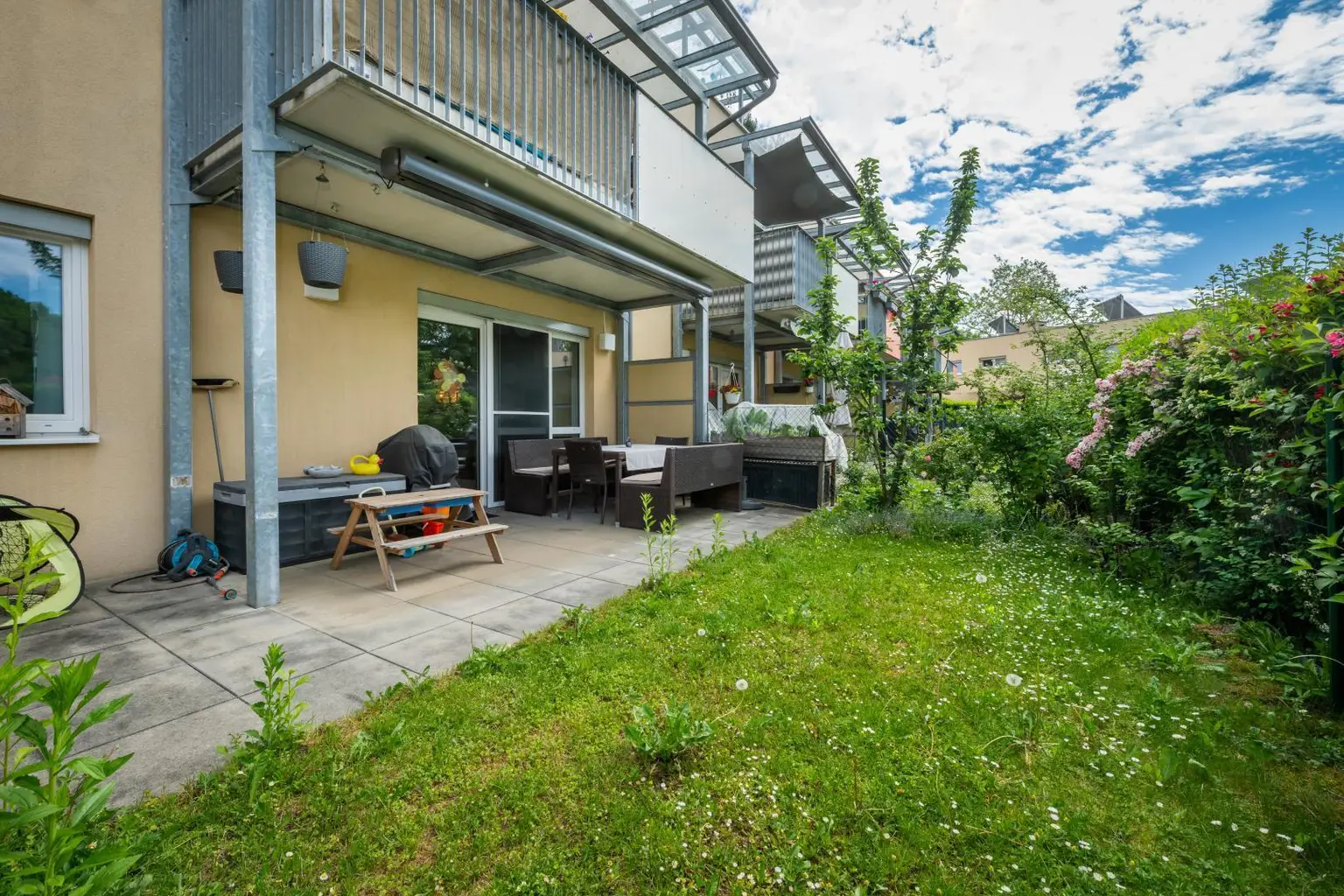 Garten und Terrasse