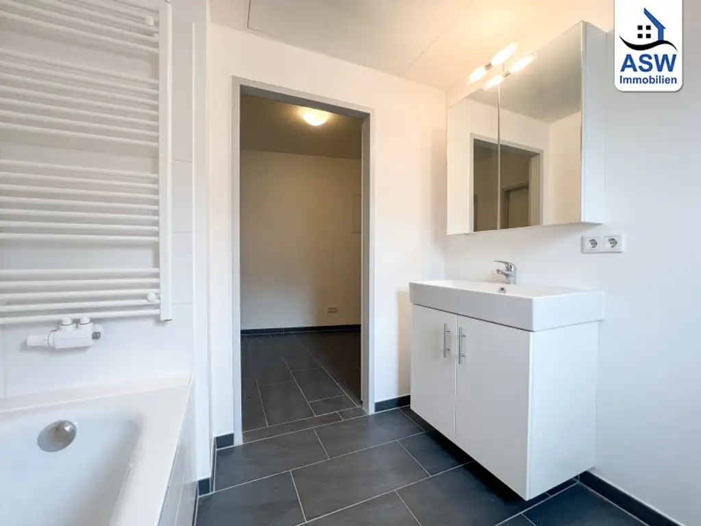 Perfekt aufgeteilte 2-Zimmerwohnung mit schöner Küche, Balkon und Loggia