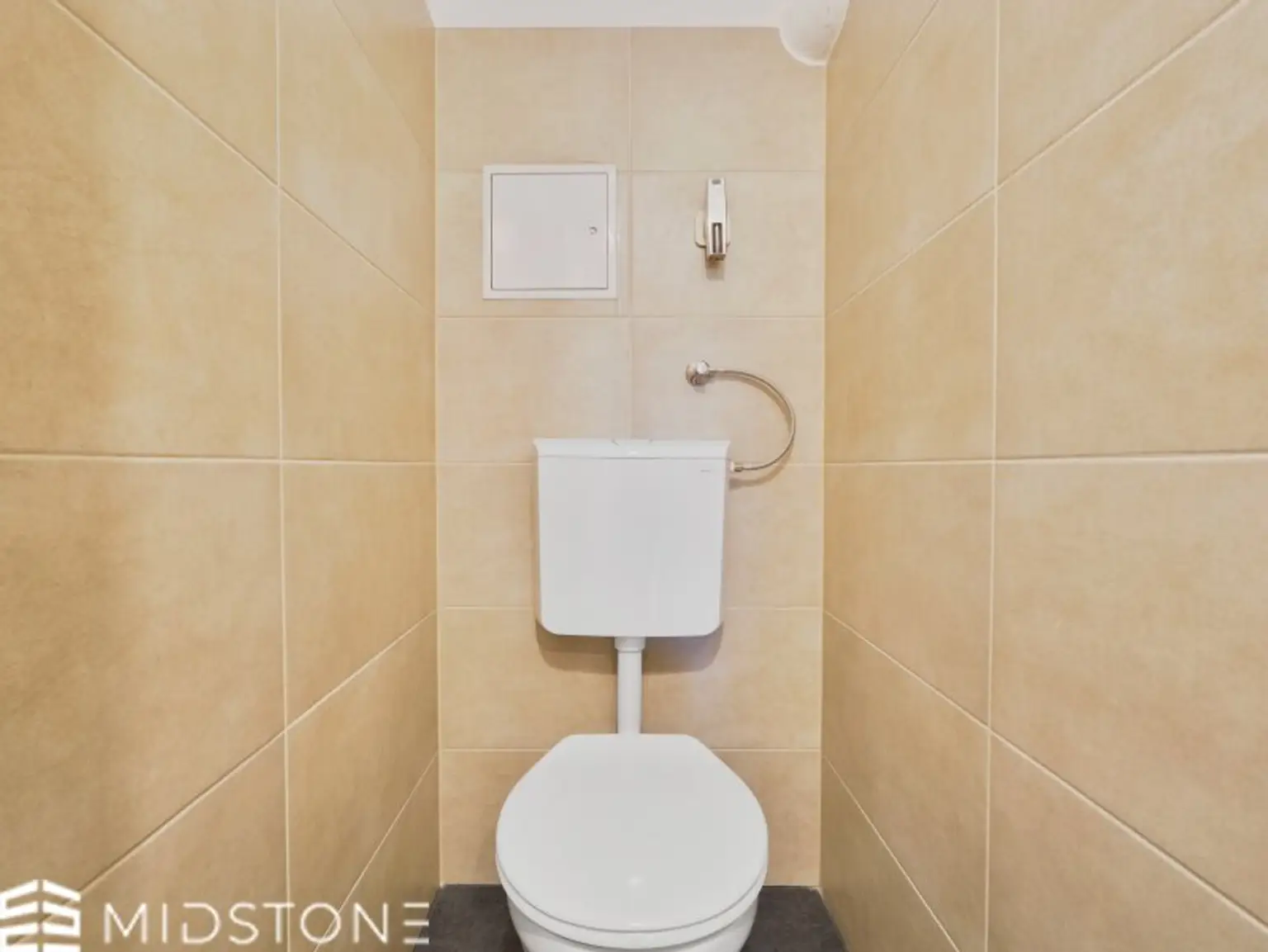 **4,8 % Nettorendite** 3er WG-HIT PROVISIONSFREI – Vollrenoviert mit Loggia und TOP Anbindung in Hernals