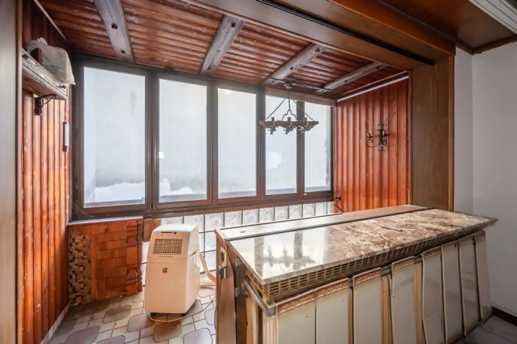 ++HG35++ sanierungsbedürftige 3-Zimmerwohnung mit Loggia