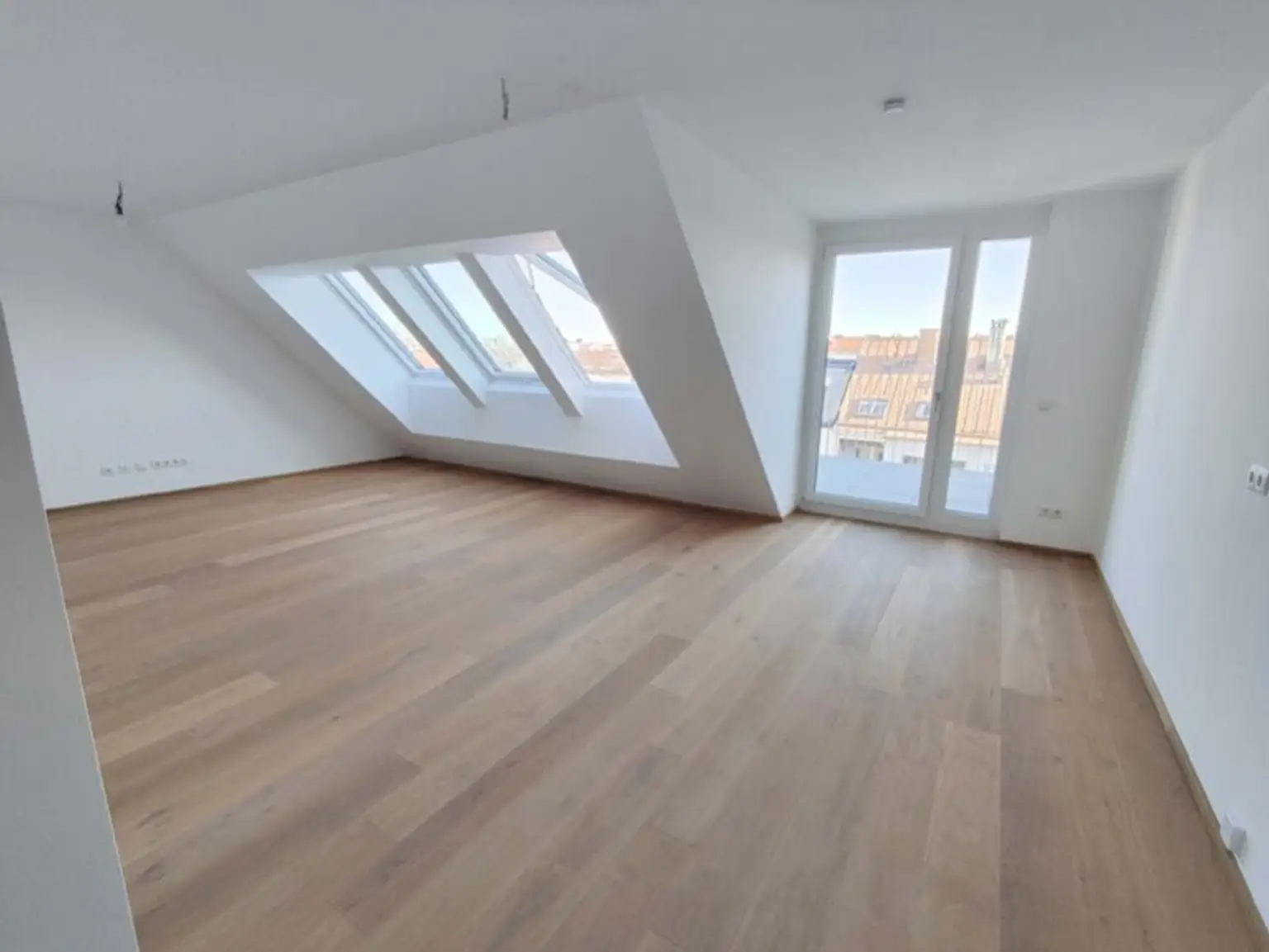 Traumhafter DG-3-Zimmer-Erstbezug mit Terrasse - Top73