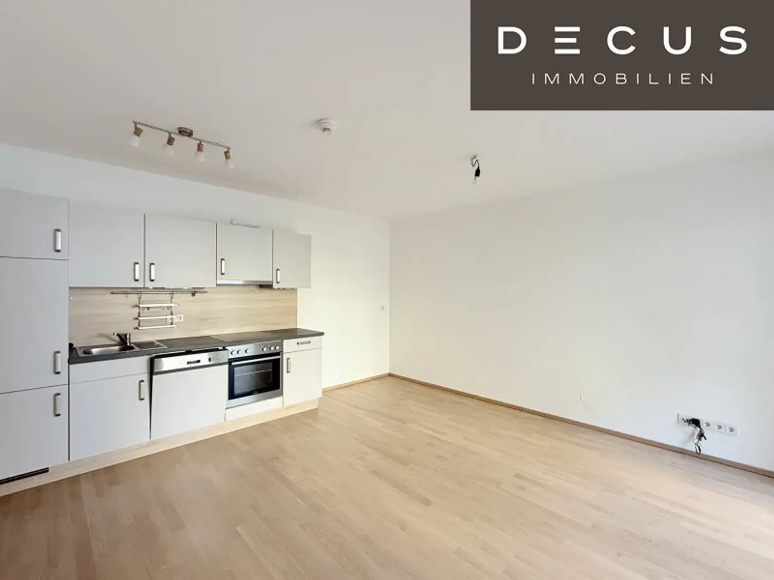 | 1. MONAT MIETZINSFREI | BETREUTES WOHNEN | AB SOFORT | ZENTRUM BADEN | 2 ZIMMER | FÜR PERSONEN ÜBER 60 JAHREN