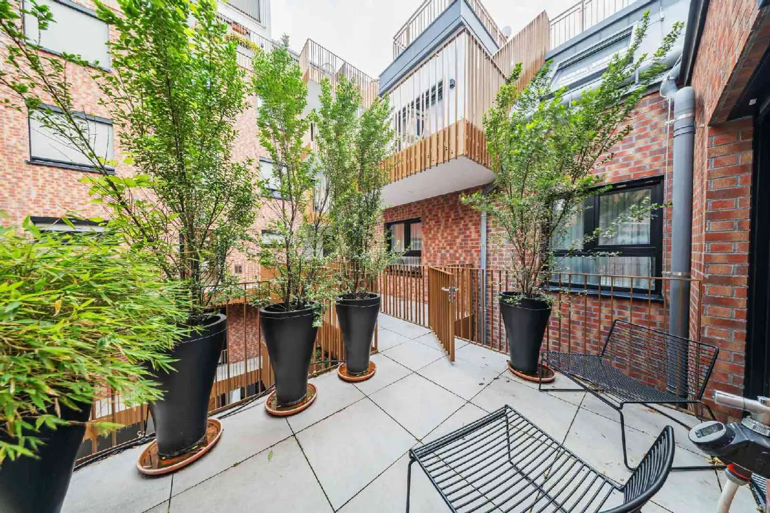 Exklusives Maisonette-Apartment; Modernes Wohnen auf zwei Ebenen