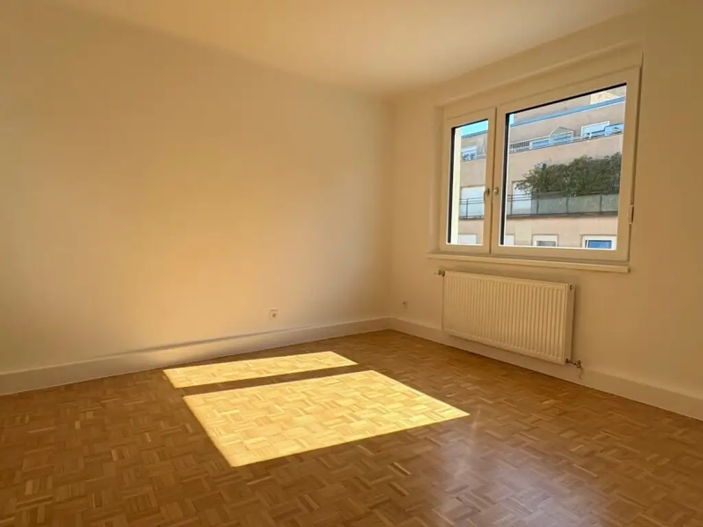 FAMILIENGLÜCK IM 7. - URBANE TRAUMWOHNUNG FÜR STADTLIEBHABER:INNEN