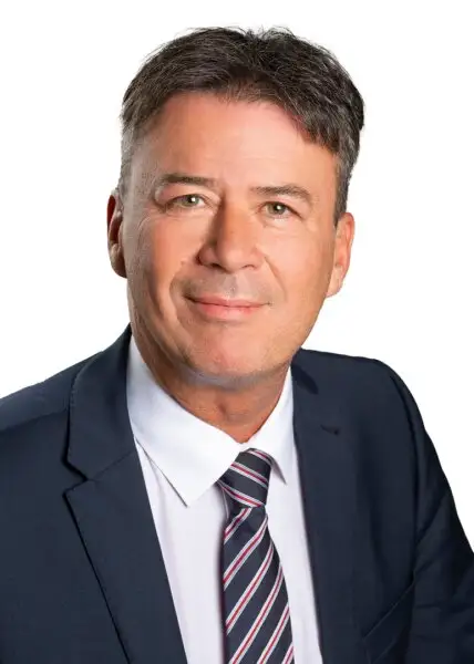Oliver Lenfeld