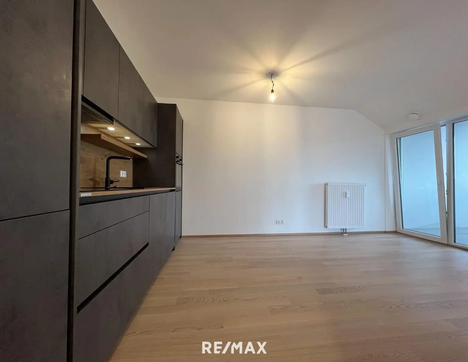 Miete: Einzigartige, moderne 3-Zimmer-Wohnung mit Terrasse in Wolfsberg
