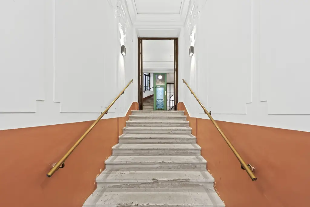 Erstbezug inmitten von Döbling: 1-Zimmer-Wohnung in repräsentativem Altbau