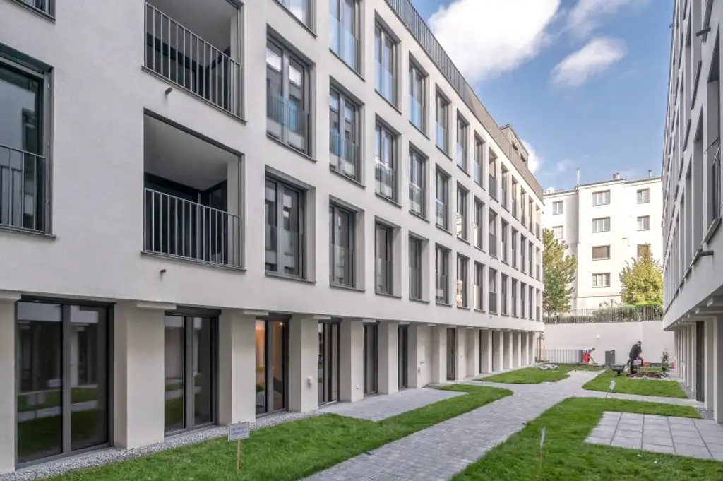 ++MOLLARD 50++ Außergewöhnliche 2-Zimmer-Wohnung mitten im Herzen der Stadt