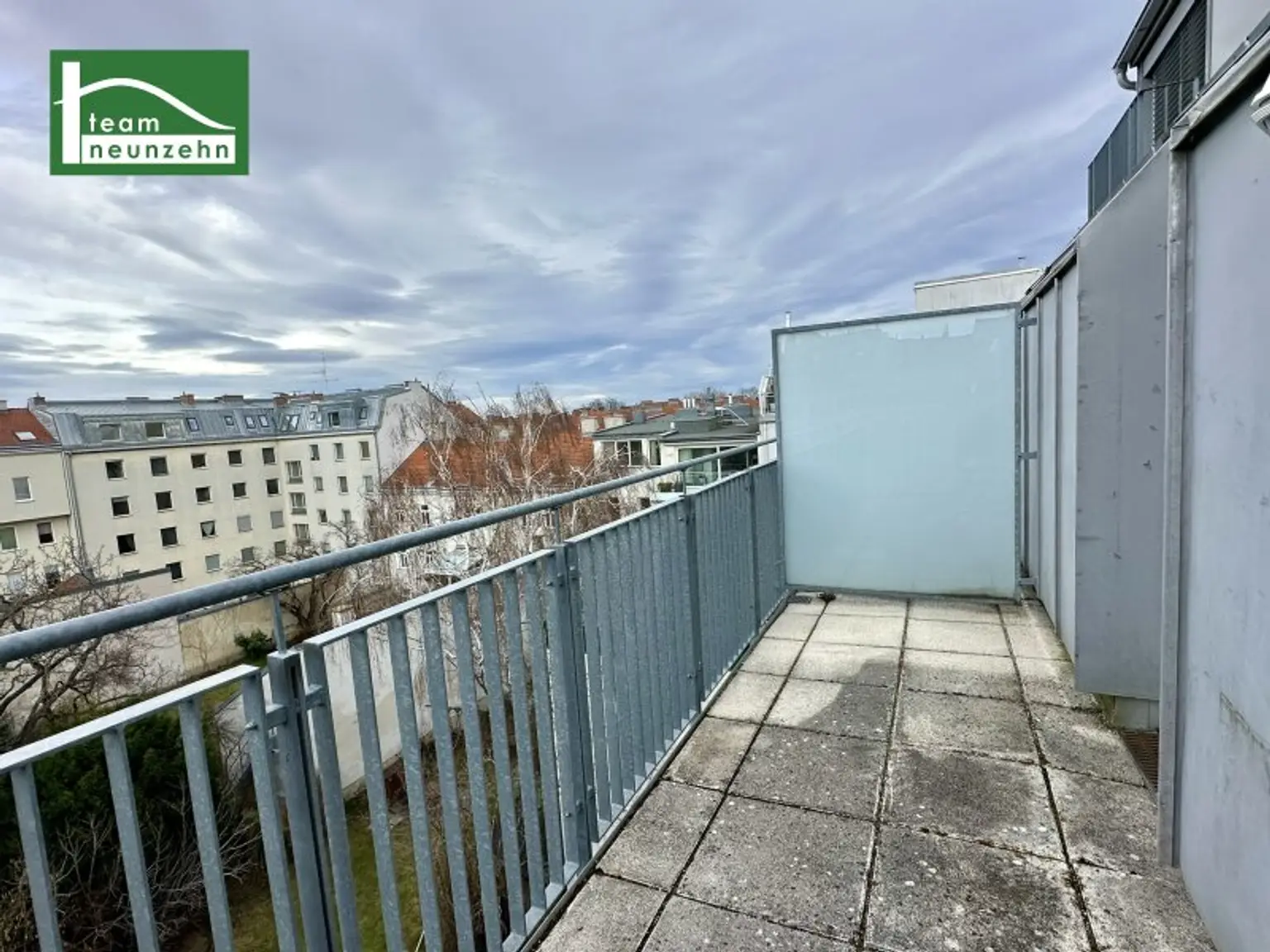 Attraktive 3-Zimmer-Dachgeschosswohnung mit Balkon in Ruhelage in 1190 Wien! - JETZT ZUSCHLAGEN
