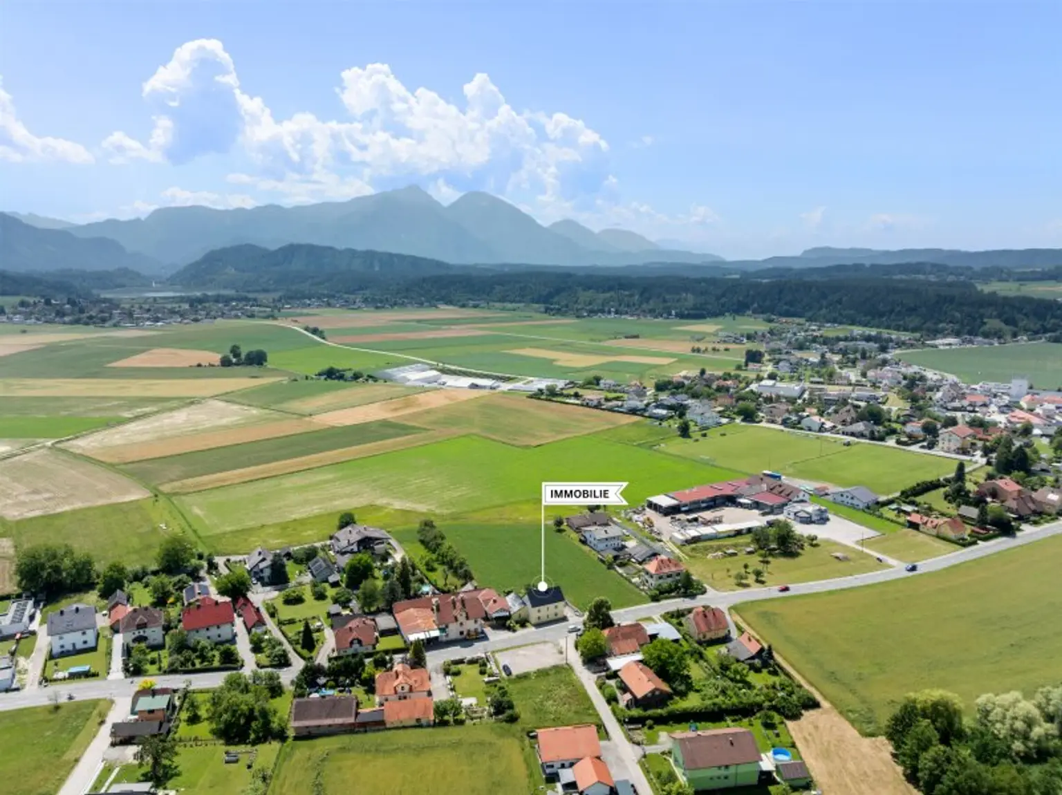 Tolles und schönes 150m² Einfamilienhaus mit Garage und Nebengebäude in Eberndorf