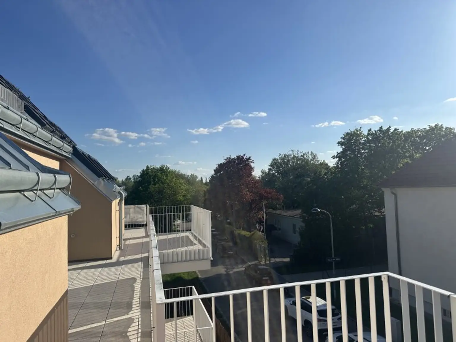 Terrasse mit Blick in die Umgebung