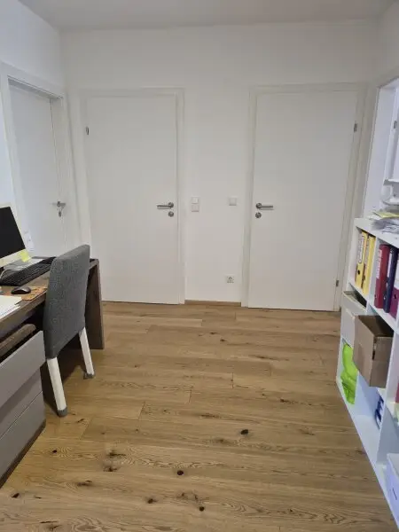 3 Zimmer Mietwohnung mit Loggia und Garage auf Wunsch