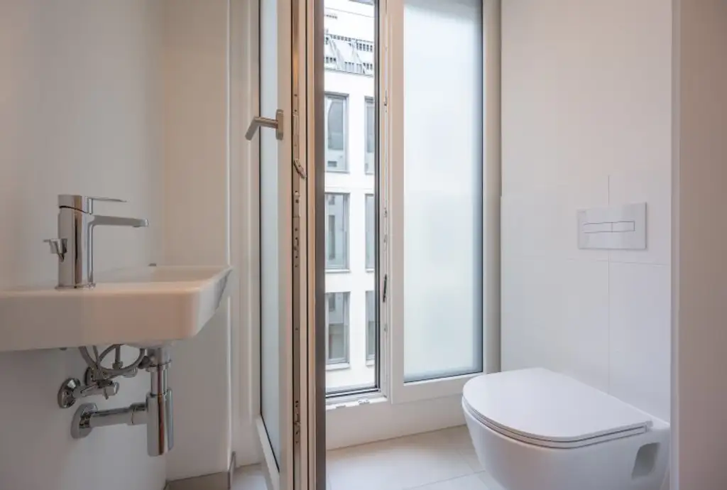 ++MOLLARD 50++ Stylish 2-room apartment right in the heart of the city (3/8)