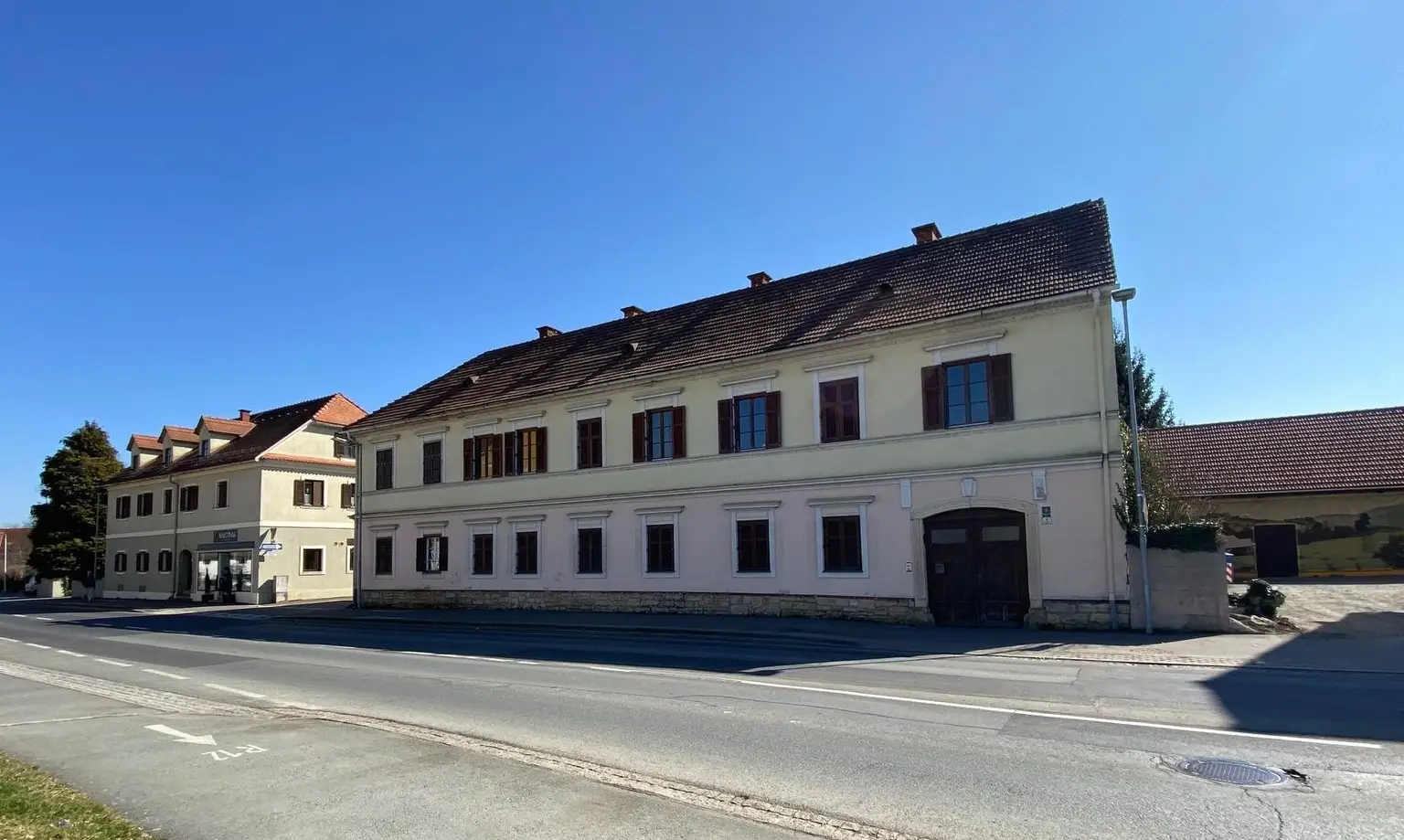 Mietshaus_Ansicht_West_1