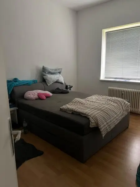 Schöne 4-Zimmer -Gartenwohnung in guter Lage! (WG möglich)