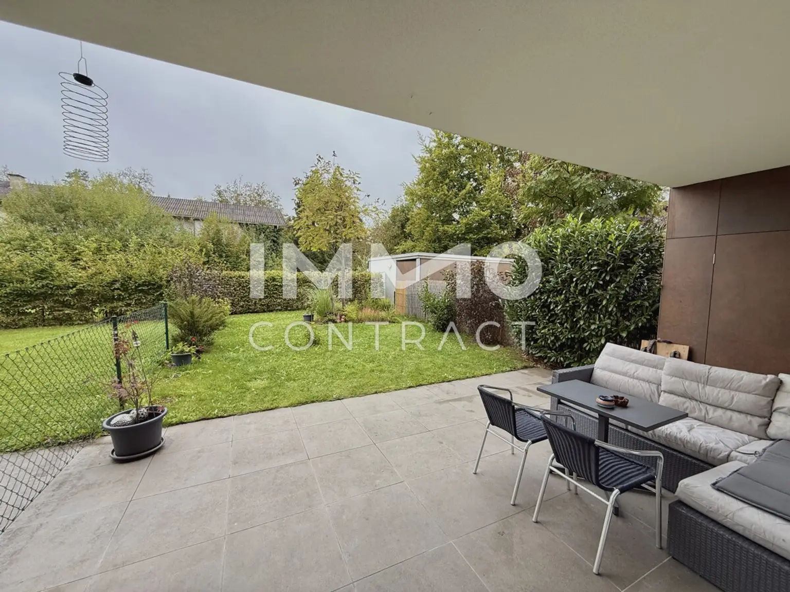 Ideale 2-Zimmer Gartenwohnung mit Tiefgarage und Parkplatz