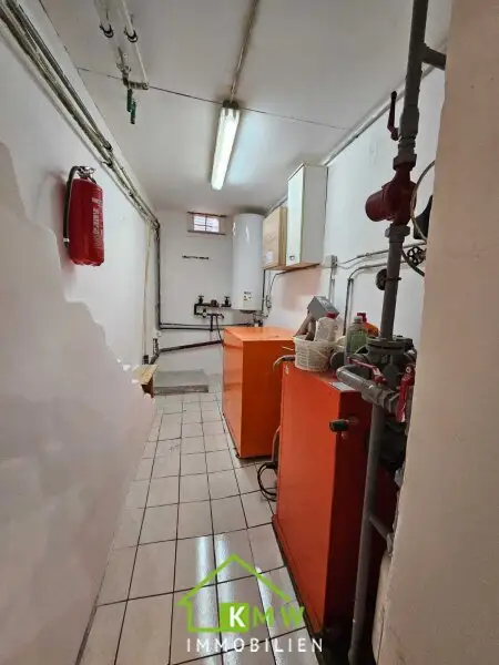 Saniertes, kleines Haus in guter Lage