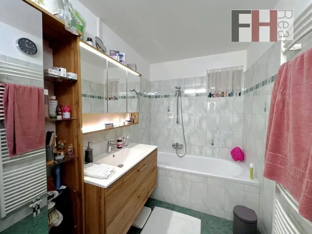 Gepflegter Bungalow in Purkersdorf, Grundstück 990m2, schöner Garten!