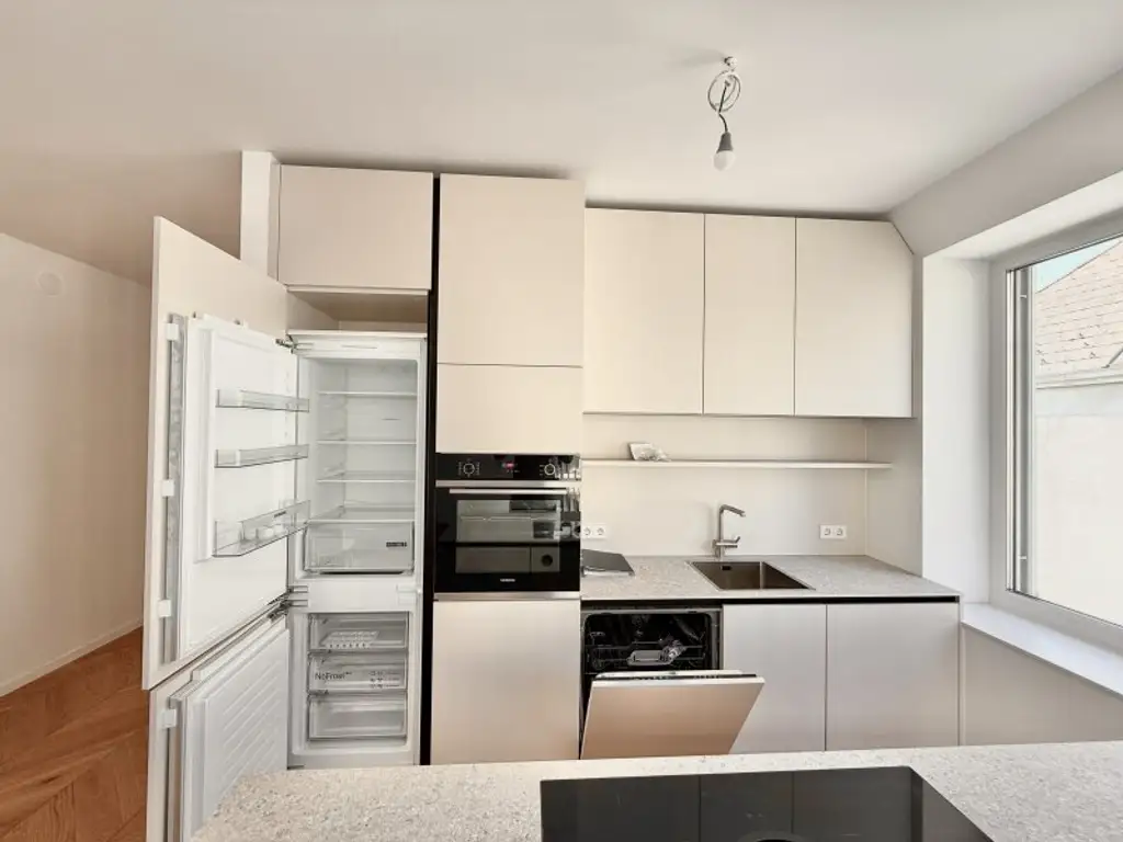 BELGHOFERHAUS 42 - Wunderschöne 3-Zimmer Wohnung in exklusivem Stadthaus inkl. Küche und Klimavorbereitung
