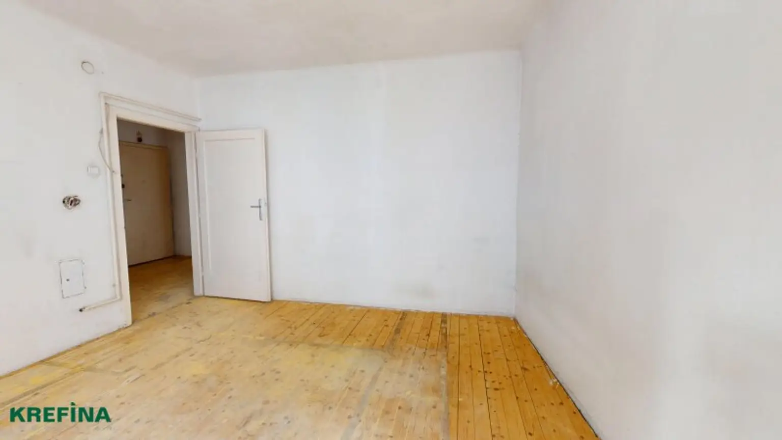 Gassergasse/Laurenzgasse:  General zu sanierende Kleinwohnung nahe Alois-Drasche-Park - 3. Liftstock - Gute Infrastruktur und Verkehrsanbindung