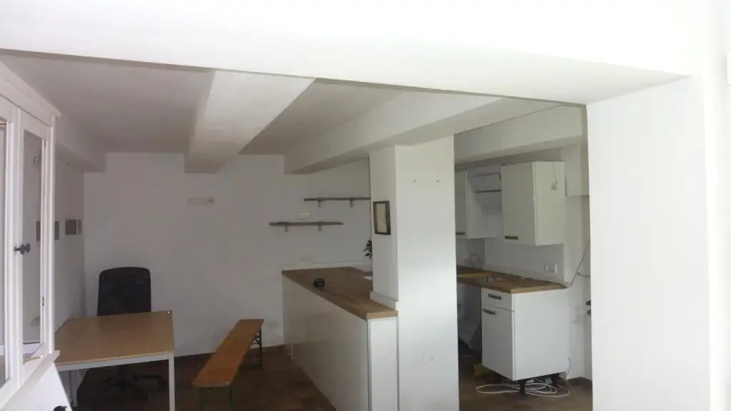Einfamilienhaus mit Nebengebäude