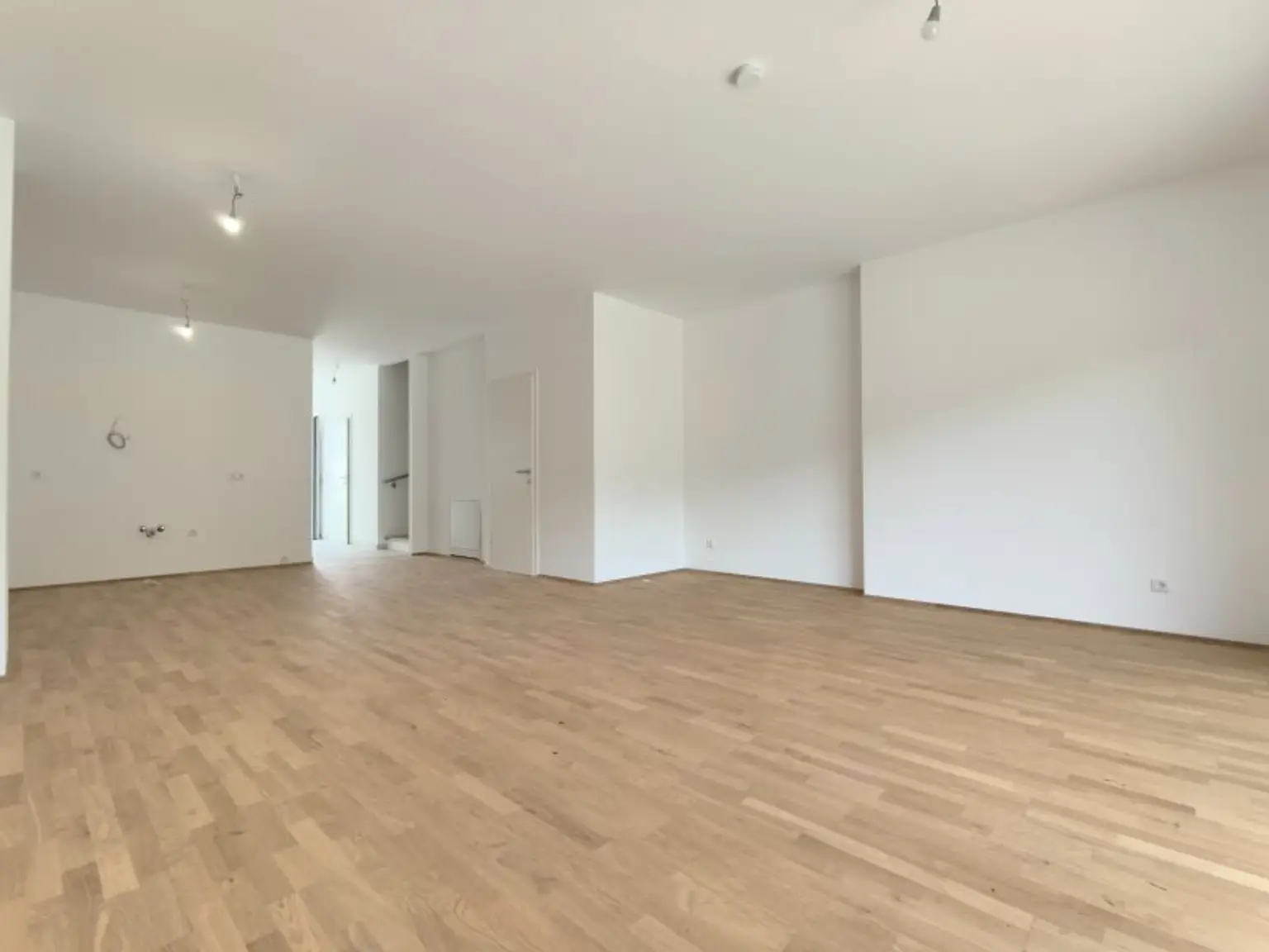 EXKLUSIVES TOWNHAUS AUF EIGENGRUND IN WEIDLING – NATURNAHES WOHNEN MIT STIL - FÜR MENSCHEN MIT ANSPRUCH