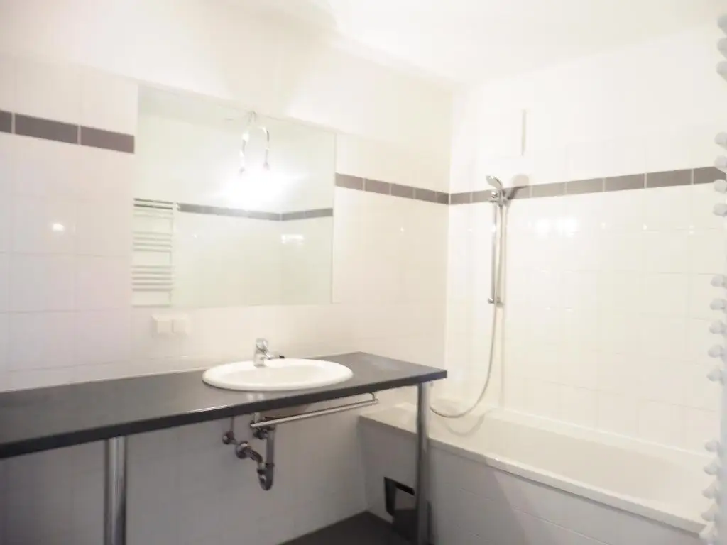 AHORNERGASSE/ NEUBAUGASSE - Schicke 3-Zimmer Neubauwohnung mit Balkon in Traumlage