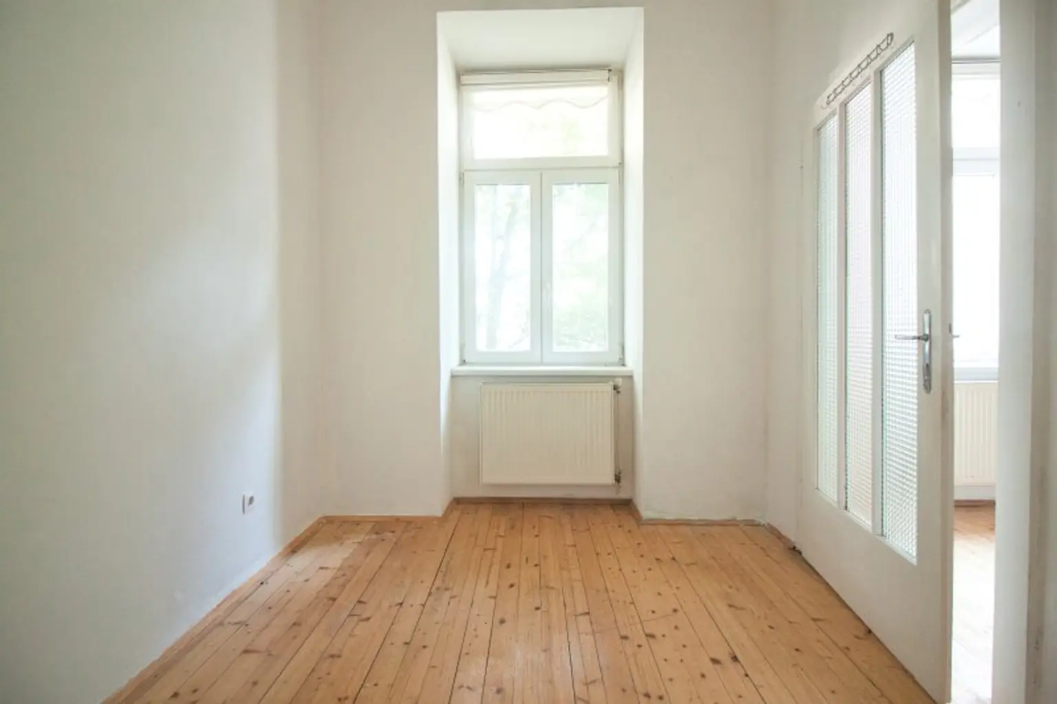 Preisgünstige 2-Zimmer Wohnung in ruhiger Wohngegend