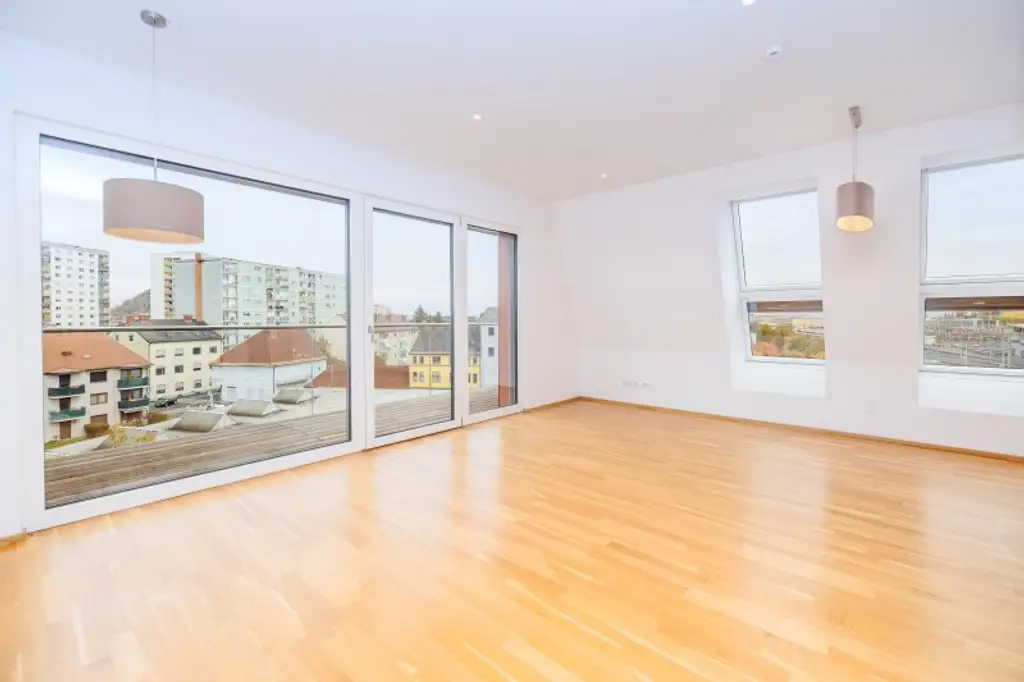 PROVISIONSFREI I SMART-LIVING I STYLISCHES PENTHOUSE I KLIMA I SONNENTERRASSE I OFFENE DESIGN-KÜCHE I ELEGANTES BAD MIT REGENDUSCHE I PROJEKT WOHNEN