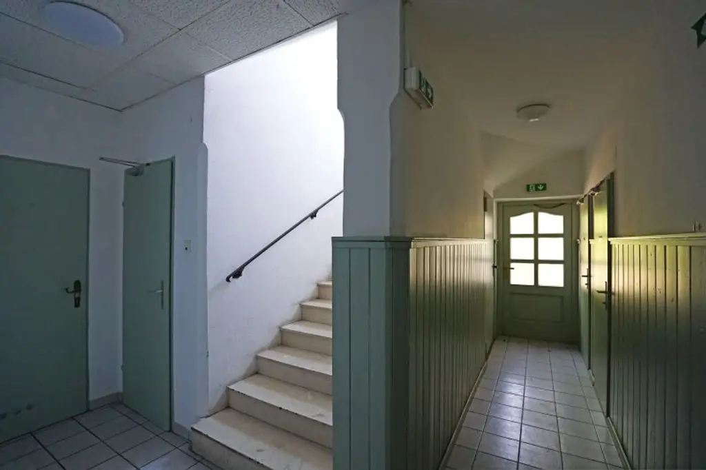 Wohn- und Geschäftshaus mit Entwicklungspotenzial im Pressbaumer Stadtzentrum